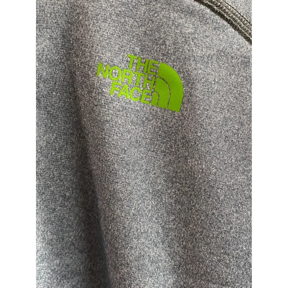The North Face Mens XL Gray Lime Green 1/4 Zip Fleece Pullover 1/4 zip